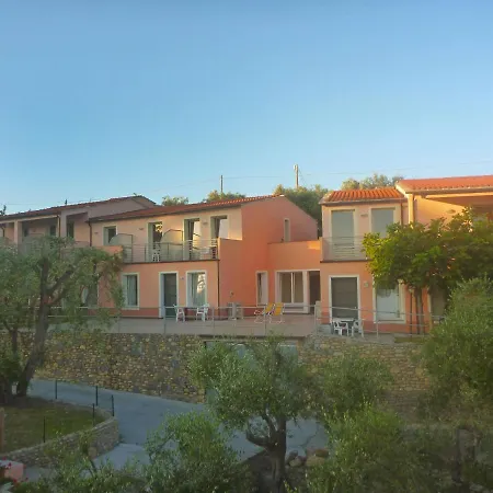 Borgoverde-1 By Interhome Apartman *